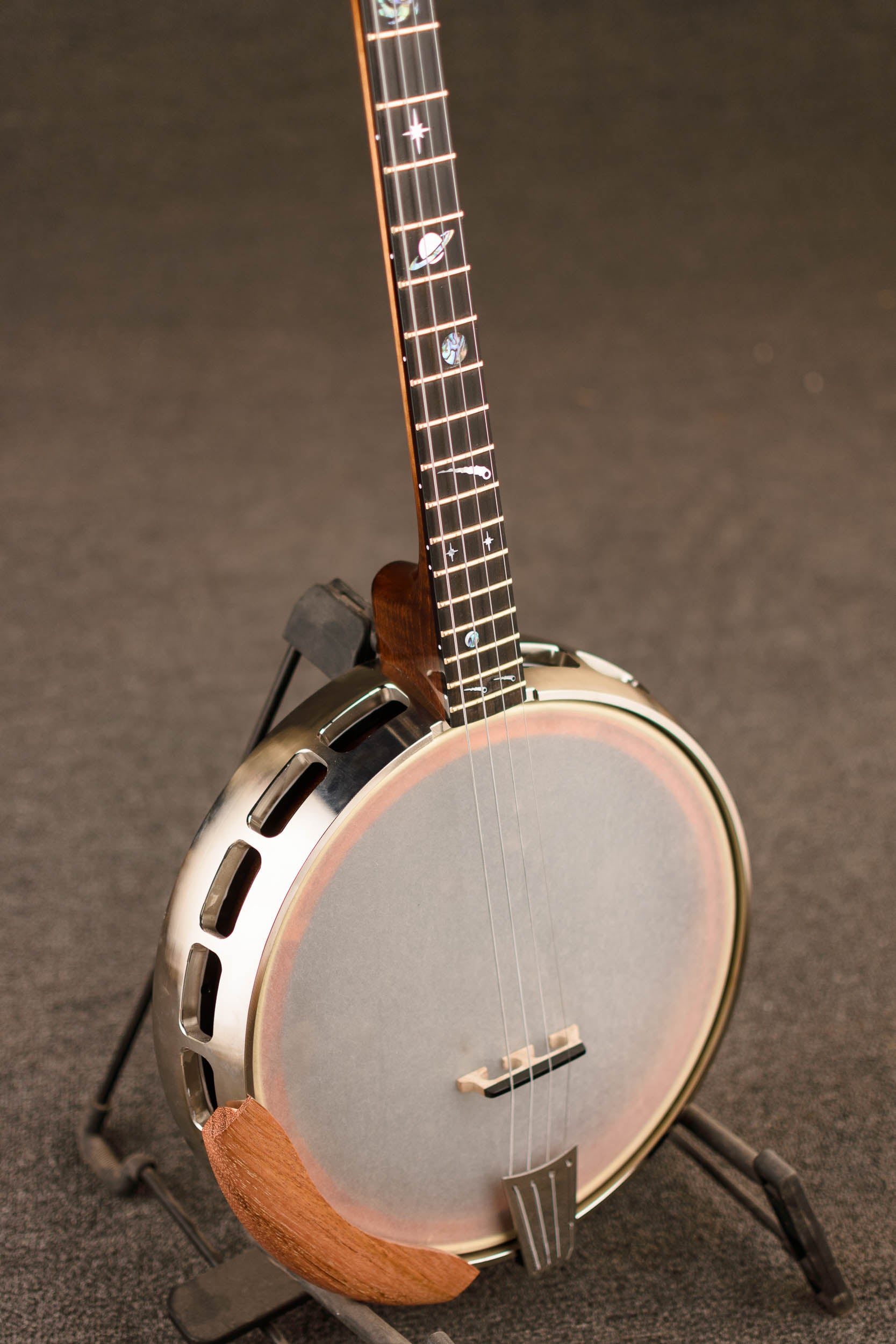 Nechville 17 Fret Tenor 4 String Banjo